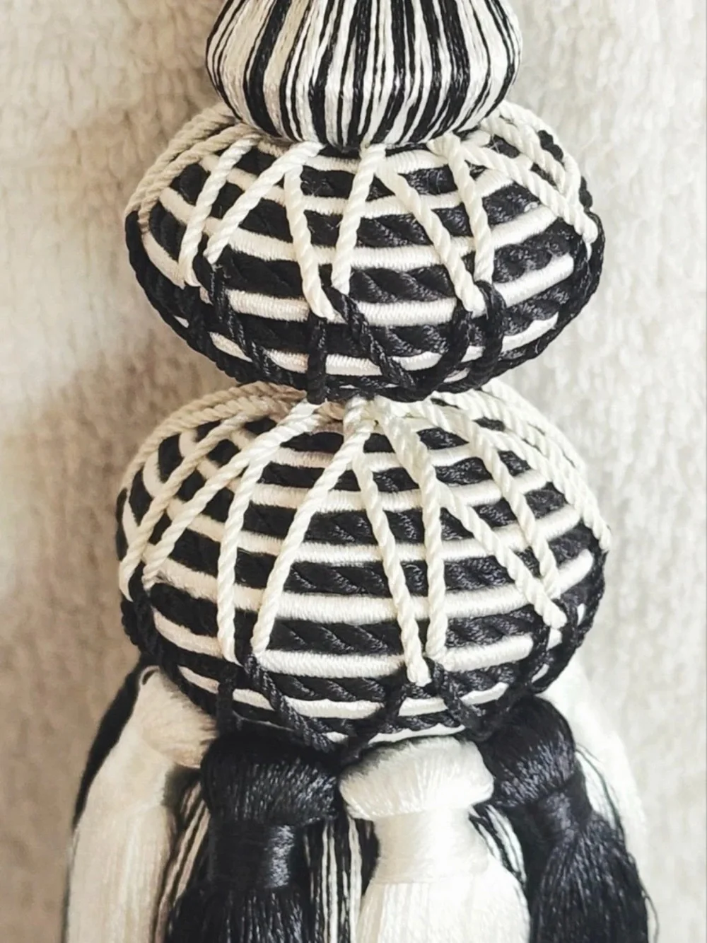 MacKenzie Childs Decorative Courtly Tassel in Black & White - Set